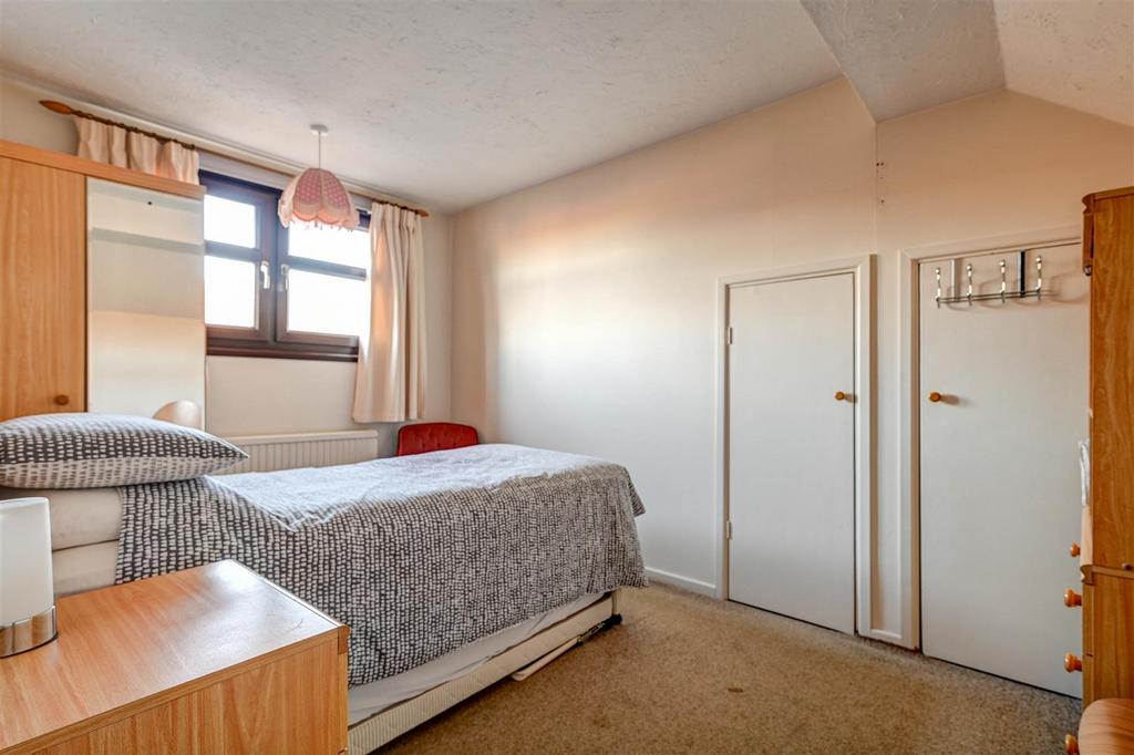 Bedroom 2.jpg