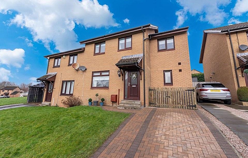 4 Bedroom Semi-Detached for sale