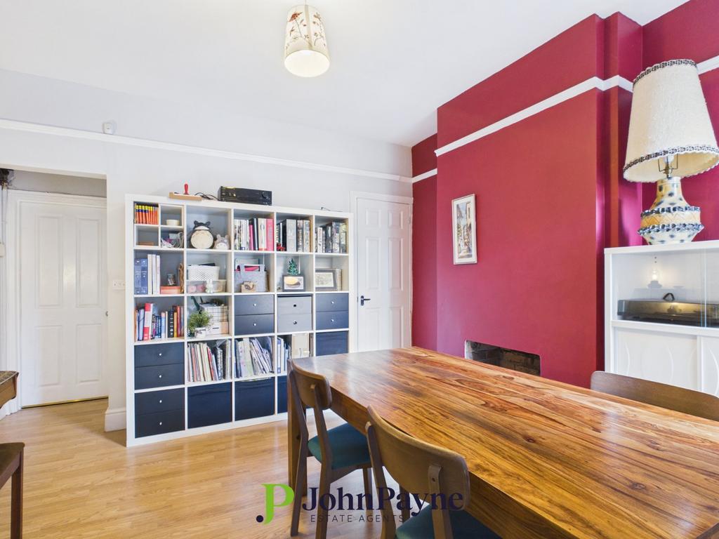 Dining Room (Rear)
