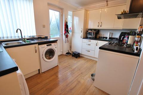 3 bedroom end of terrace house for sale, Randall Road, Northampton NN2