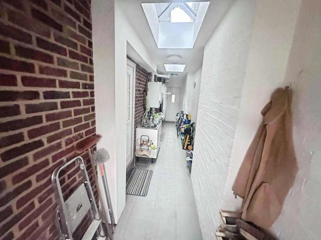 Covered Side Passageway