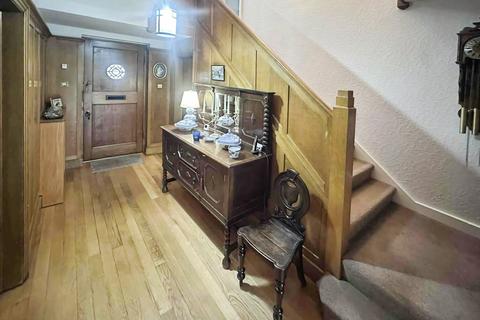 4 bedroom detached house for sale, Mirfield Road, Solihull, West Midlands B91 1JH