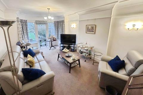 4 bedroom detached house for sale, Mirfield Road, Solihull, West Midlands B91 1JH