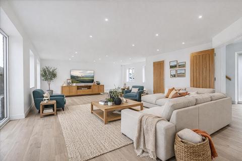 undefined, High Street, Chippenham CB7