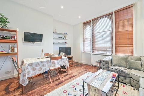 1 bedroom flat to rent, Priory Road, South Hampstead, London, NW6