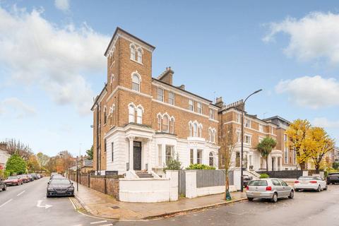 1 bedroom flat to rent, Priory Road, South Hampstead, London, NW6