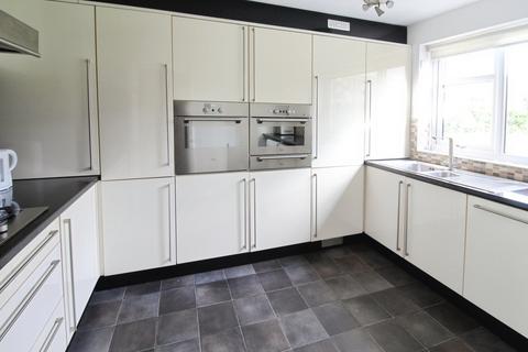 2 bedroom apartment for sale, Warwick Road, West Midlands B91