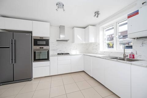 undefined, Hainton Close, Tower Hamlets, London, E1