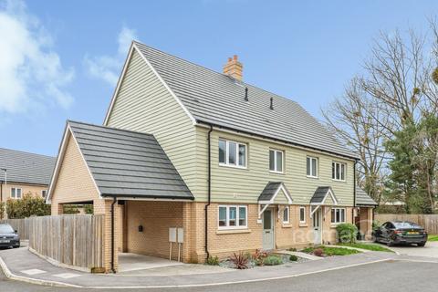3 bedroom semi-detached house to rent, Lake Mews, Mytchett, Camberley, GU16