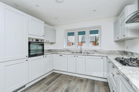 3 bedroom semi-detached house to rent, Lake Mews, Mytchett, Camberley, GU16