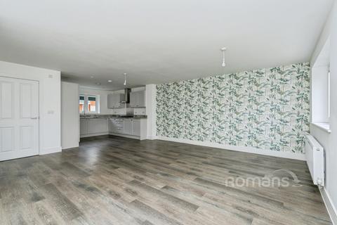 3 bedroom semi-detached house to rent, Lake Mews, Mytchett, Camberley, GU16