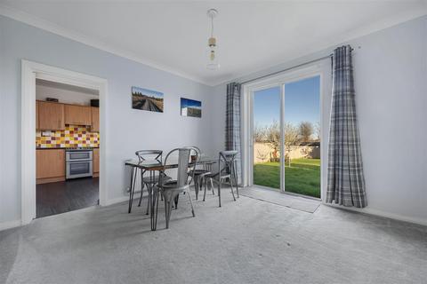 undefined, Oatlands Road, Shinfield, Reading