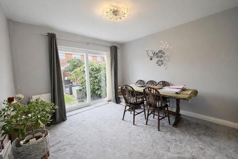 4 bedroom semi-detached house for sale, Buckfast Road, Sale