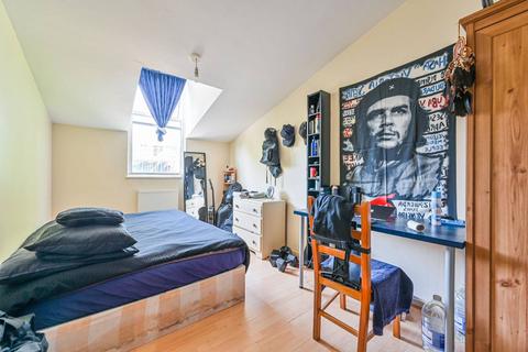 6 bedroom end of terrace house for sale, St Lawrence Way, Brixton, London, SW9