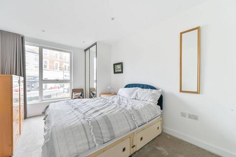 3 bedroom flat for sale, Tollgate Gardens, North Maida Vale, LONDON, NW6
