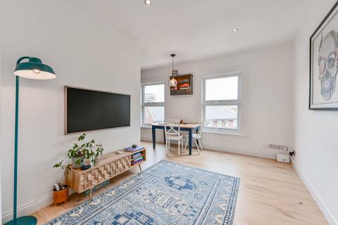 1 bedroom flat for sale, Beethoven Street, Queen's Park, London, W10