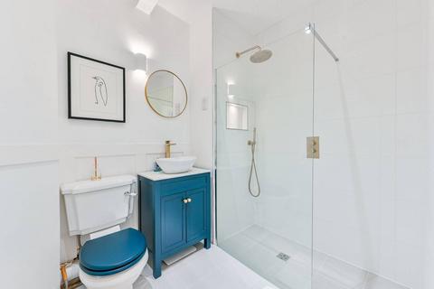 1 bedroom flat for sale, Beethoven Street, Queen's Park, London, W10