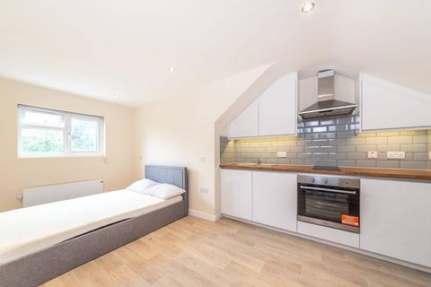 undefined, Oldfield Lane North, Greenford, UB6