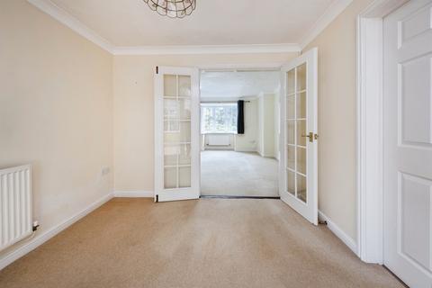 3 bedroom detached house for sale, Kiln Close, Calvert, BUCKINGHAM