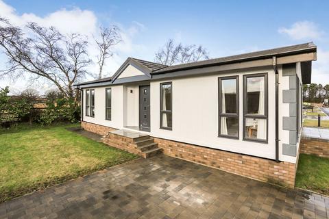 undefined, Elvington Lane, Elvington, York