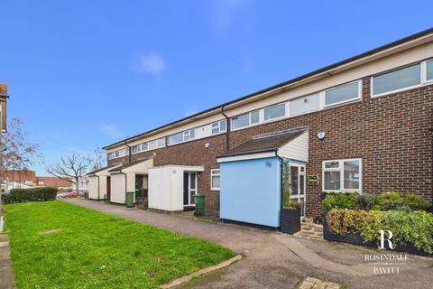 2 bedroom terraced house for sale, Brabazon Avenue, Wallington, SM6