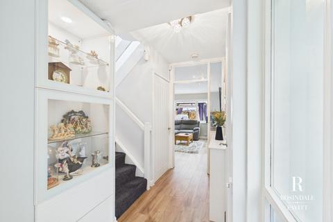 2 bedroom terraced house for sale, Brabazon Avenue, Wallington, SM6