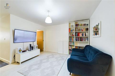 1 bedroom flat for sale, London Road, Justin Plaza, CR4