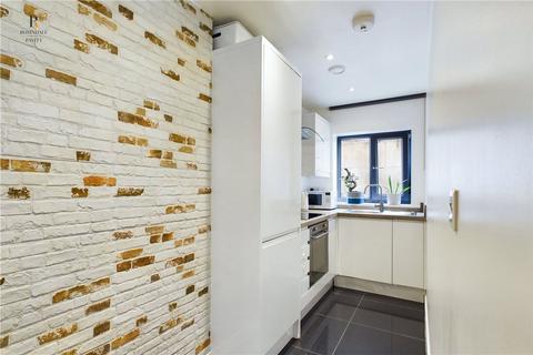 1 bedroom flat for sale, London Road, Justin Plaza, CR4