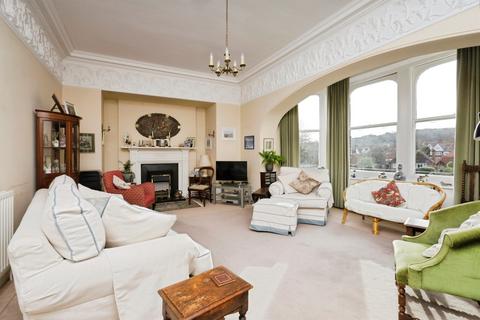 2 bedroom ground floor flat for sale, Staveley Road, Eastbourne