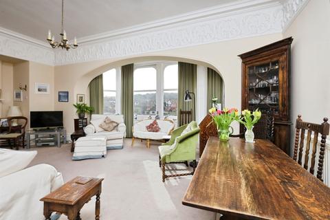 2 bedroom ground floor flat for sale, Staveley Road, Eastbourne