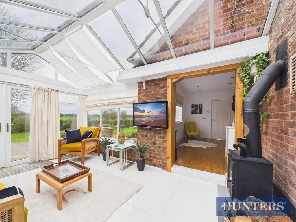 Orangery alt