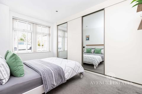 undefined, Pine Vale Crescent, Bournemouth BH10