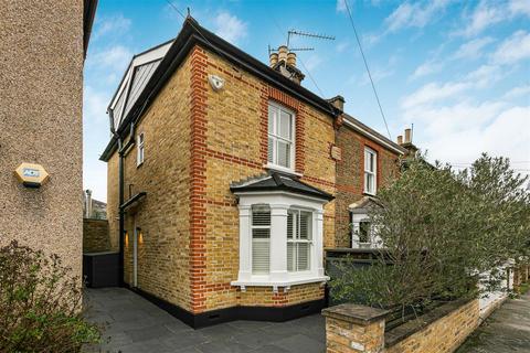 Windsor Road, Kingston Upon Thames KT2