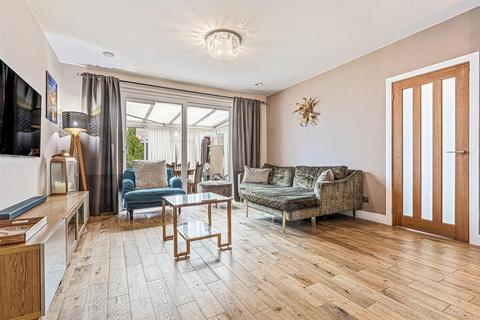3 bedroom bungalow for sale, Winders Way, Aylestone, Leicester