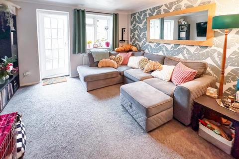 2 bedroom end of terrace house for sale, Guildford Road, Rustington Littlehampton BN16