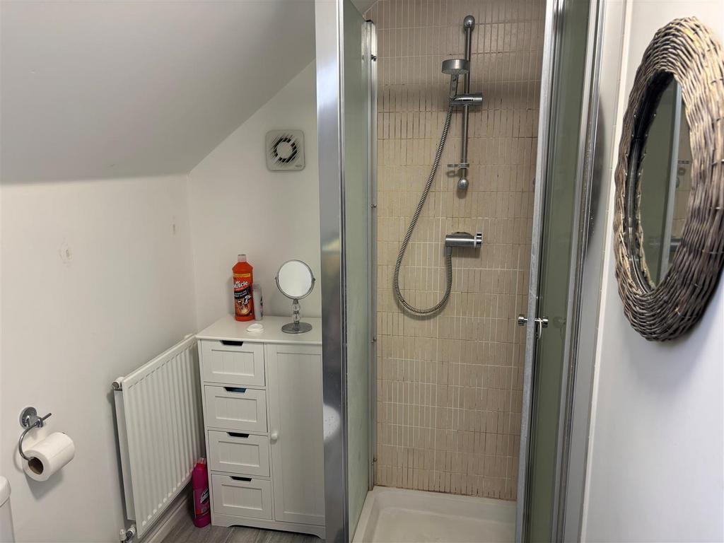 Ensuite.jpg