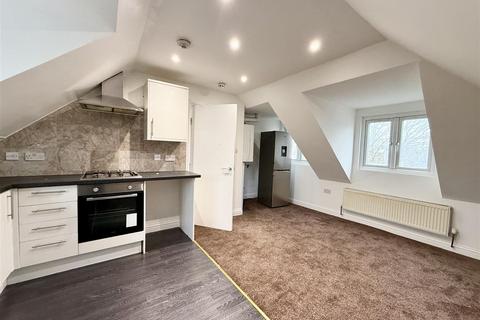 undefined, Northcote Avenue, Southall