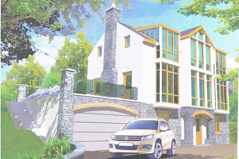 undefined, The Crescent, Baldrine IM4