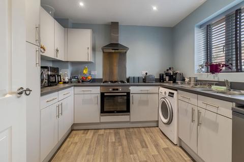 3 bedroom end of terrace house for sale, Buzzard Crescent, Malvern, Worcestershire, WR14 2FP