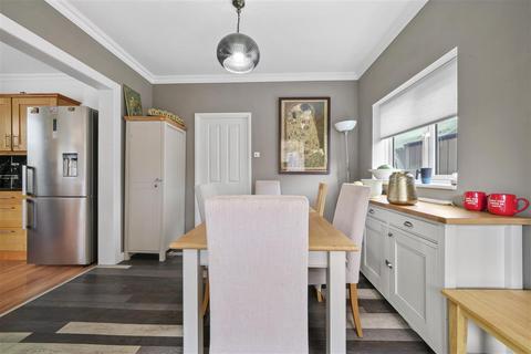 undefined, Stanley Road, Mitcham