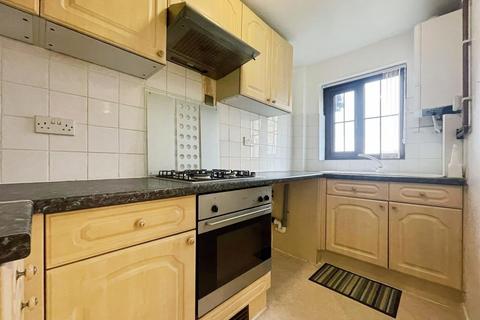 undefined, Tay Court, Bradford BD2