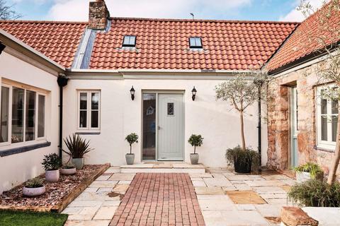 3 bedroom cottage for sale, Rue Des Canons, Jersey JE3