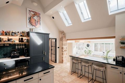 3 bedroom cottage for sale, Rue Des Canons, Jersey JE3