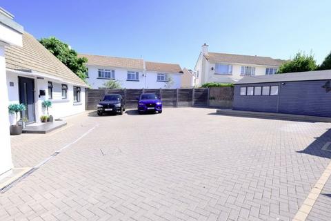 4 bedroom detached bungalow for sale, 8 Hautmont Estate, St. Helier JE2