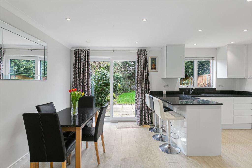 Kitchen/Dining