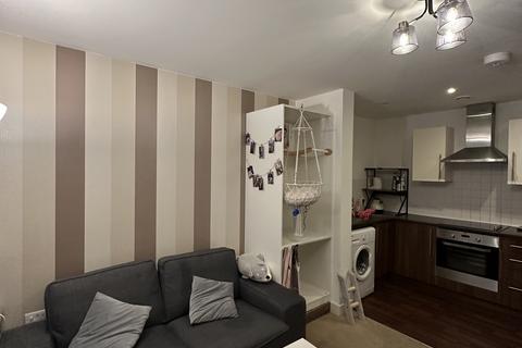 2 bedroom apartment to rent, Phoebe Street, Salford M5