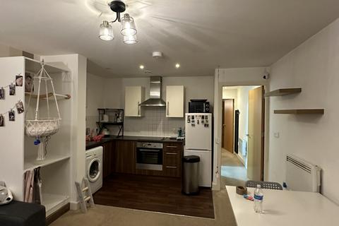 2 bedroom apartment to rent, Phoebe Street, Salford M5