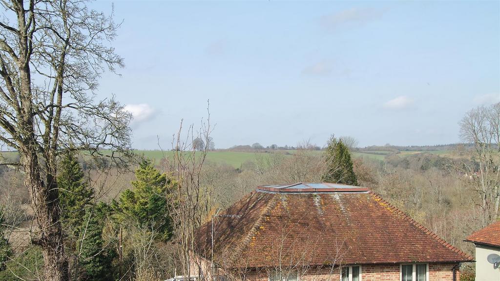 Treetops chilbolton PH2.JPG