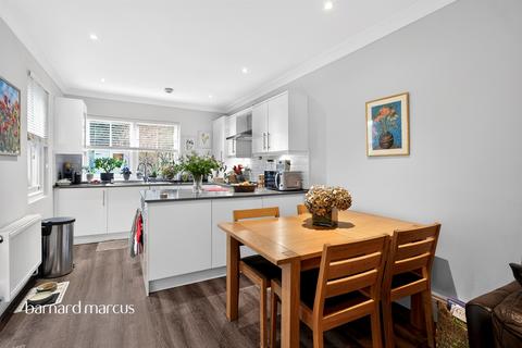 undefined, Glebe Road, London