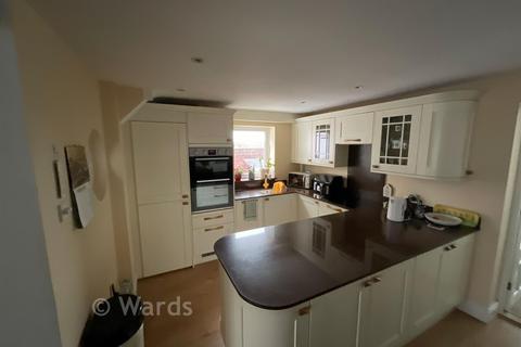 3 bedroom semi-detached house for sale, Pepper Hill, Northfleet, Gravesend, Kent